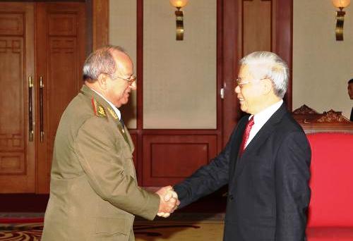 Вьетнам и Куба расширяют оборонное сотрудничество